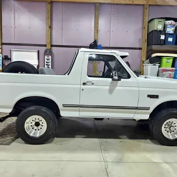 1995 Ford Bronco XLT