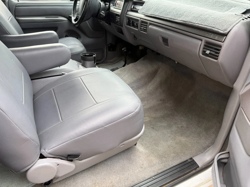 1995 Ford Bronco 5th Gen - Image 18 of 21