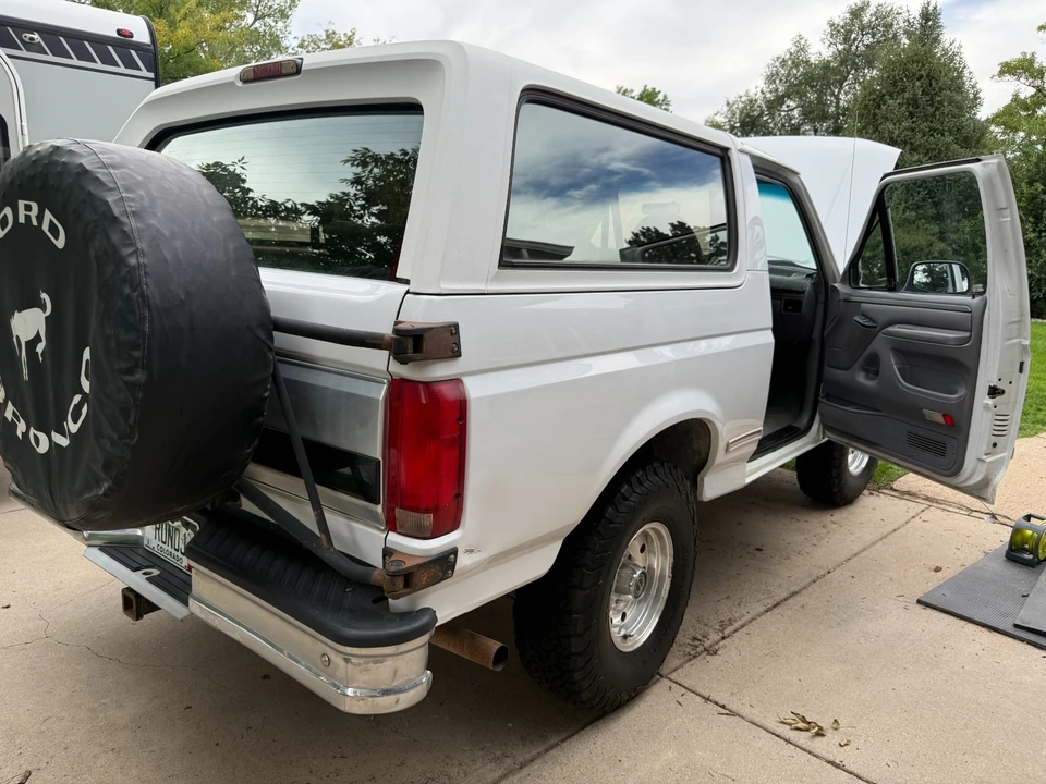 1995 Ford Bronco 5th Gen - Image 17 of 21