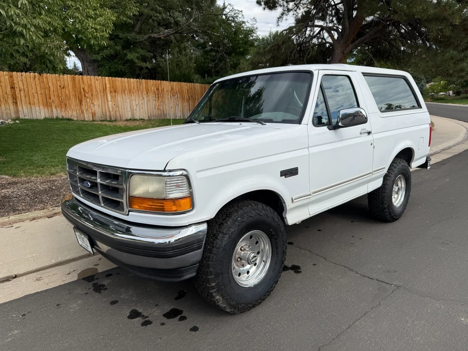 1995 Ford Bronco 5th Gen - Image 2 of 21