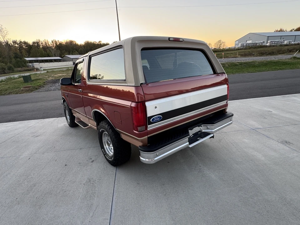 1995 Ford Bronco 5th Gen - Image 6 of 12