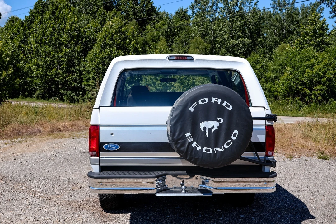 1995 Ford Bronco 5th Gen - Image 4 of 18