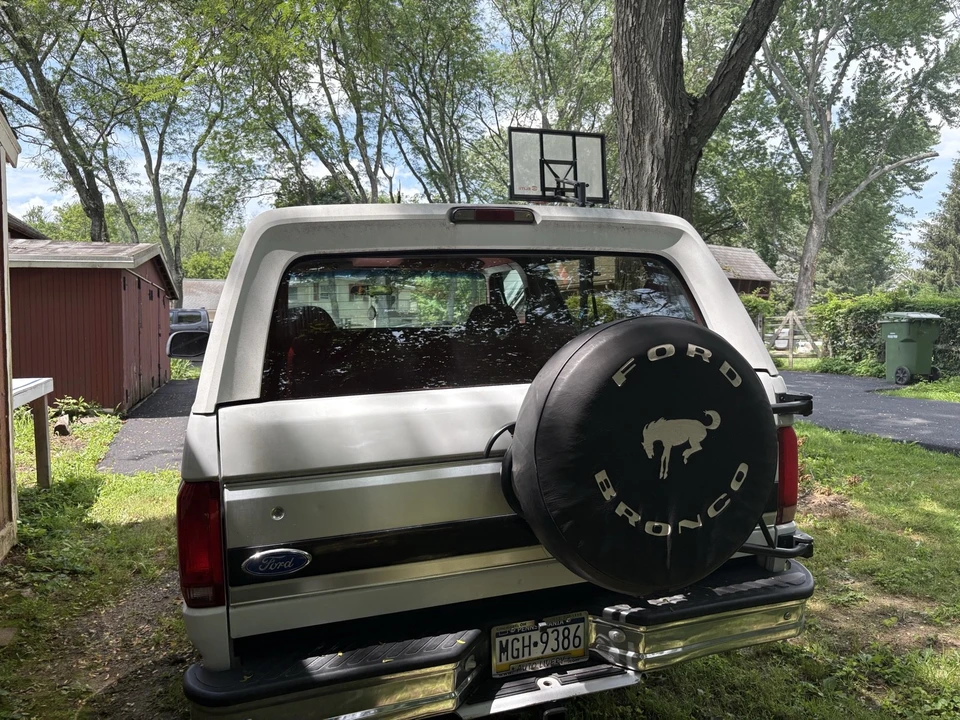 1995 Ford Bronco 5th Gen - Image 2 of 5