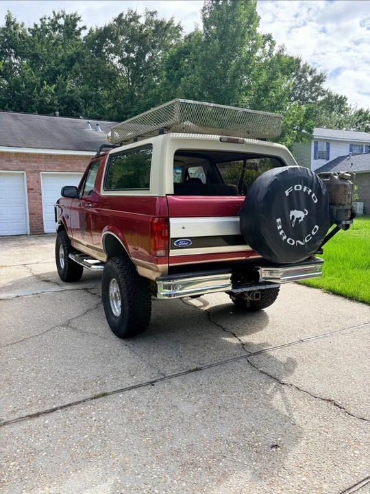 1995 Ford Bronco 5th Gen - Image 2 of 22