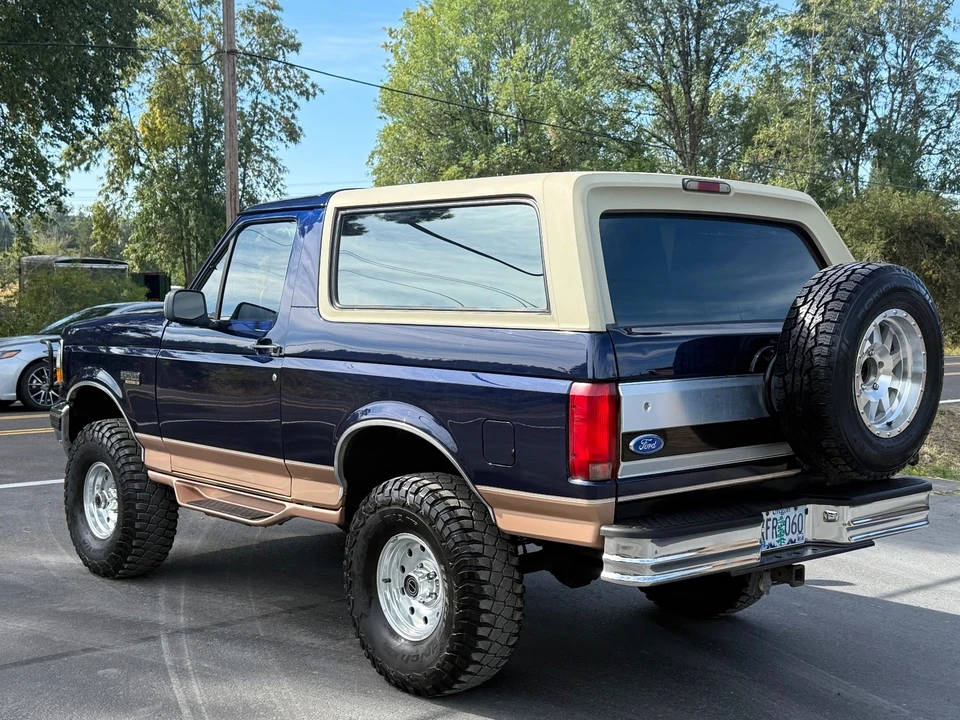 1995 Ford Bronco 5th Gen - Image 4 of 16