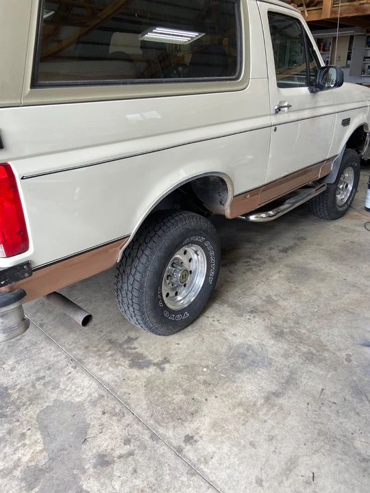 1995 Ford Bronco 5th Gen - Image 3 of 15