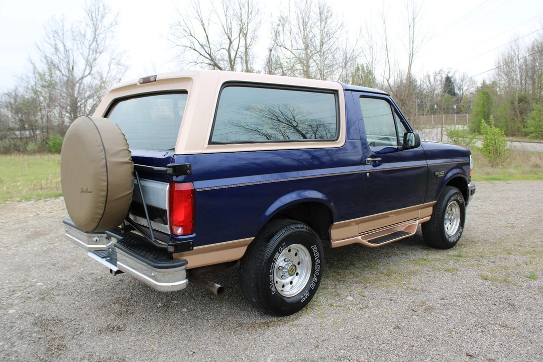 1995 Ford Bronco 5th Gen - Image 5 of 16