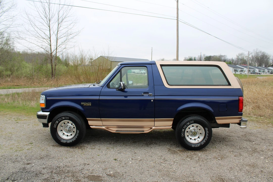 1995 Ford Bronco 5th Gen - Image 7 of 16