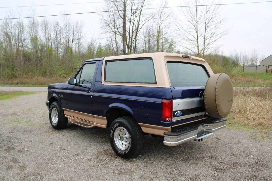 1995 Ford Bronco 5th Gen - Image 6 of 16