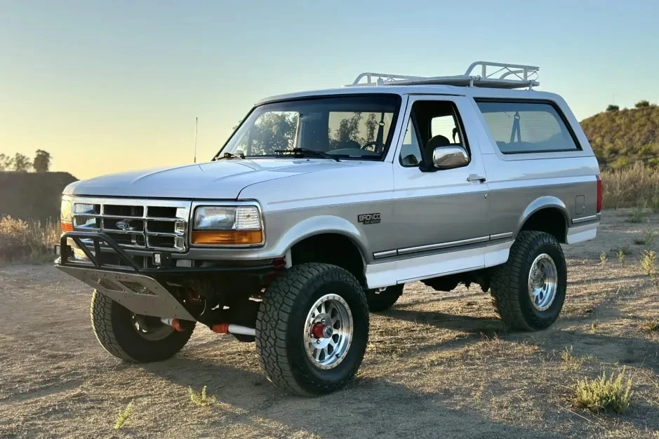 1995 Ford Bronco 5th Gen - Image 6 of 21