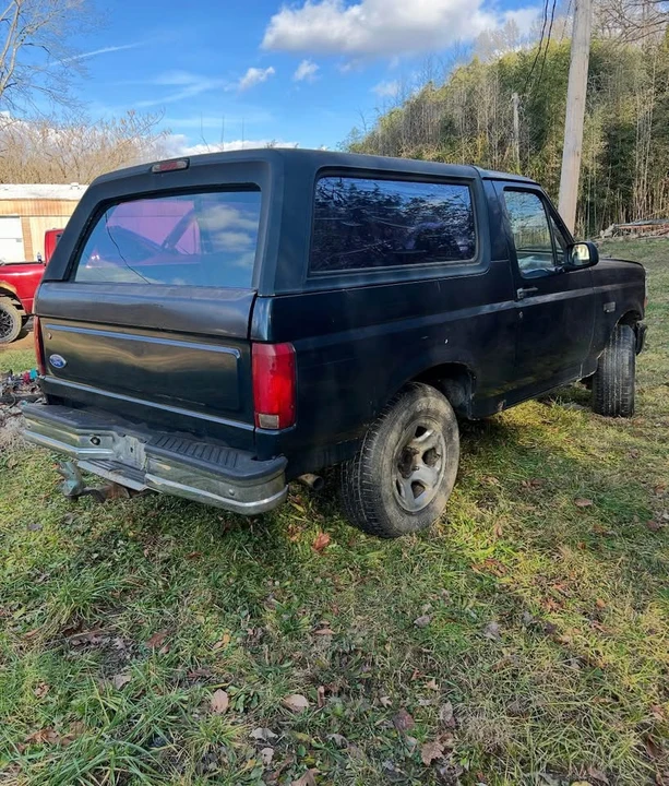 1995 Ford Bronco 5th Gen - Image 3 of 15