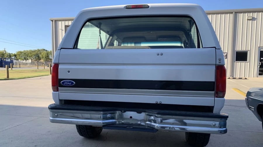 1995 Ford Bronco 5th Gen - Image 4 of 9