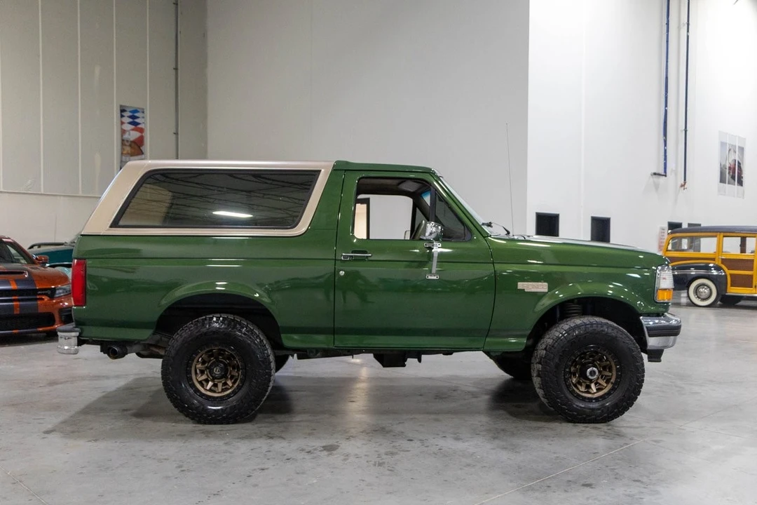 1995 Ford Bronco 5th Gen - Image 8 of 12