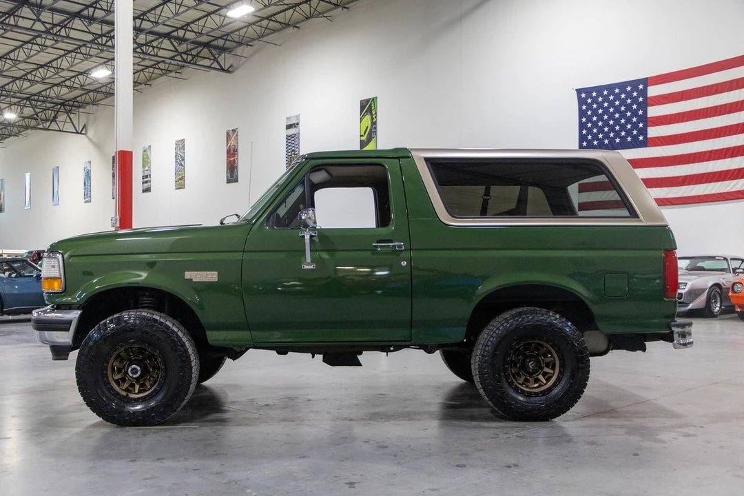 1995 Ford Bronco 5th Gen - Image 4 of 12