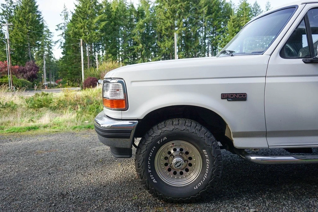 1995 Ford Bronco 5th Gen - Image 4 of 12