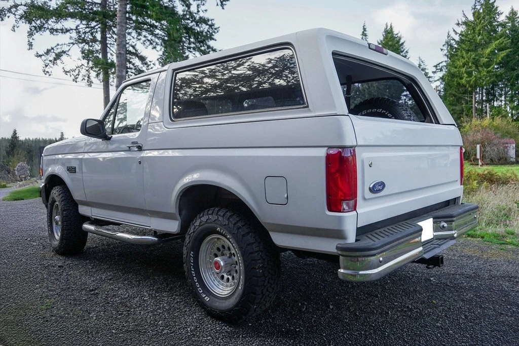 1995 Ford Bronco 5th Gen - Image 6 of 12