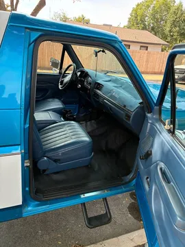 1995 Ford Bronco XL
