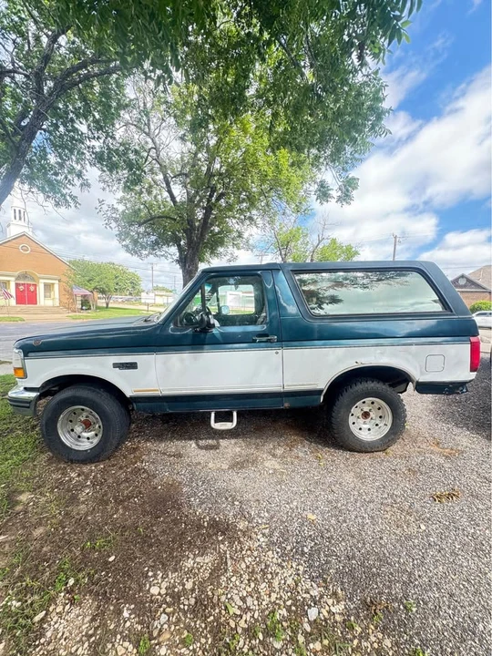 1995 Ford Bronco 5th Gen - Image 4 of 9