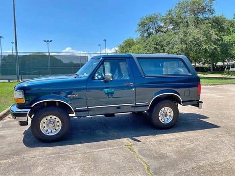 1995 Ford Bronco XLT