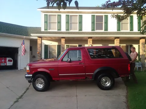 1995 Ford Bronco XLT