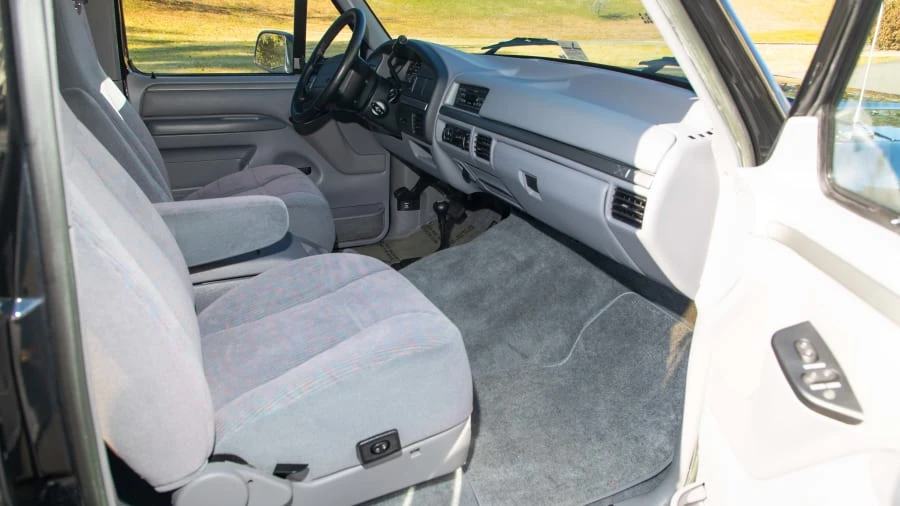 1995 Ford Bronco 5th Gen - Image 5 of 20