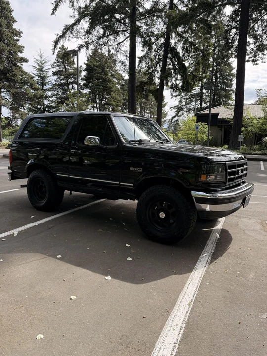 1995 Ford Bronco 5th Gen - Image 2 of 31