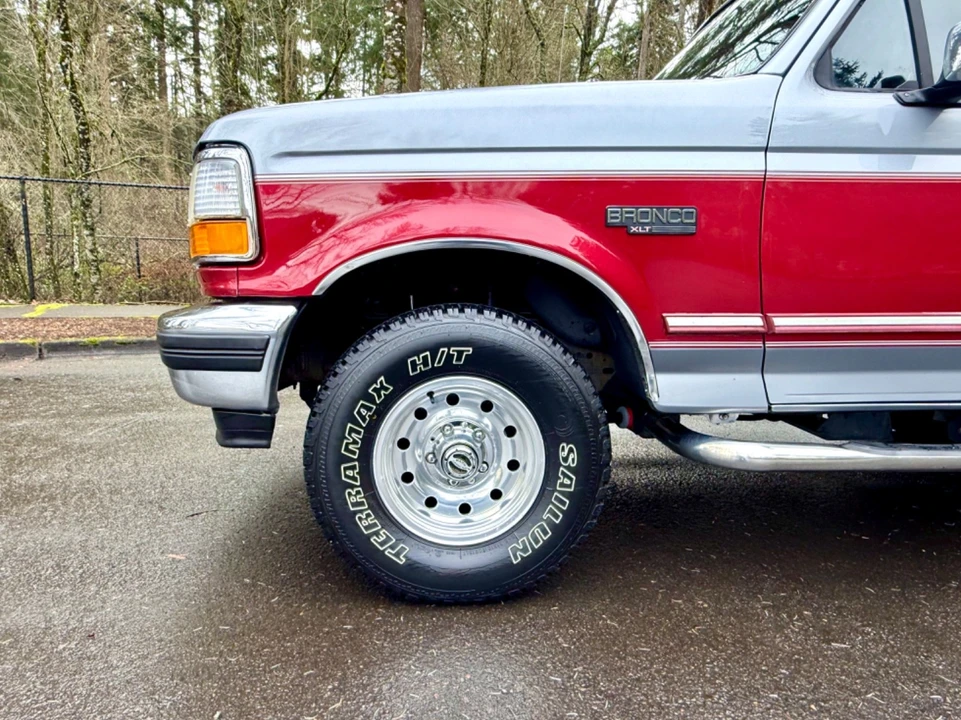 1995 Ford Bronco 5th Gen - Image 16 of 21