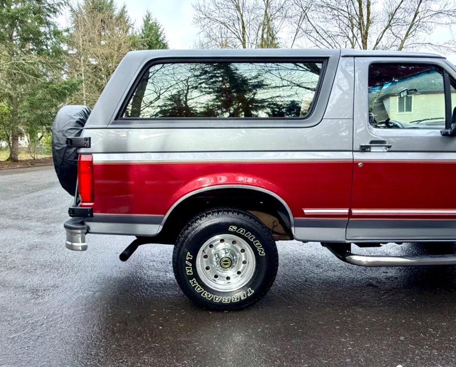 1995 Ford Bronco 5th Gen - Image 13 of 21