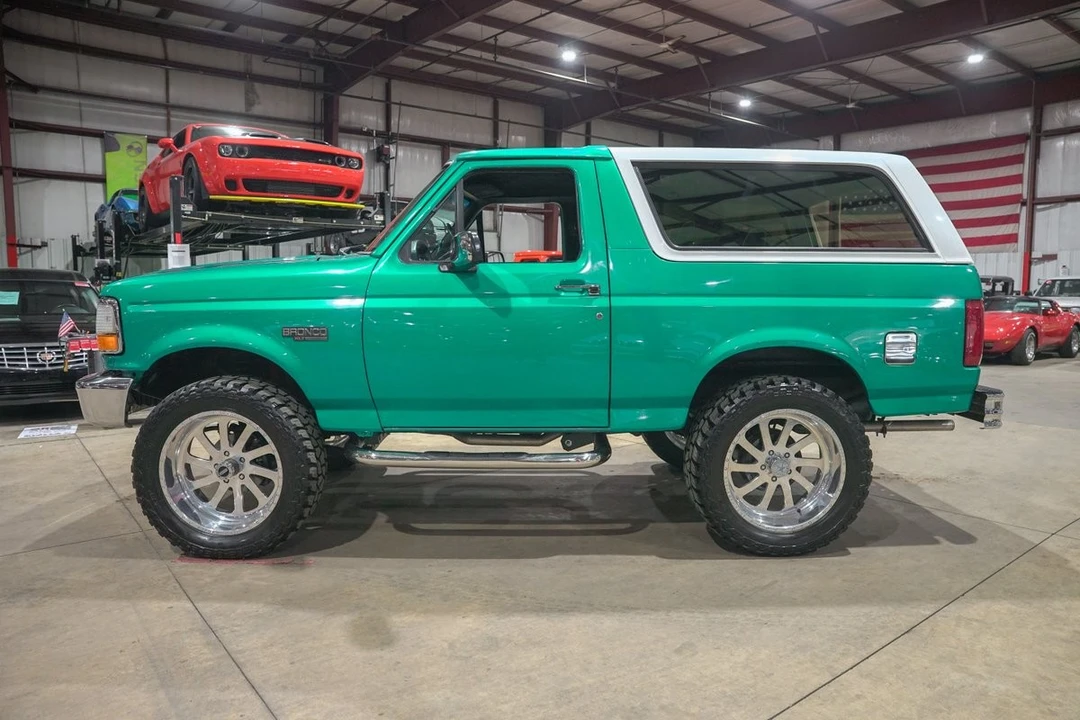 1995 Ford Bronco 5th Gen - Image 4 of 31