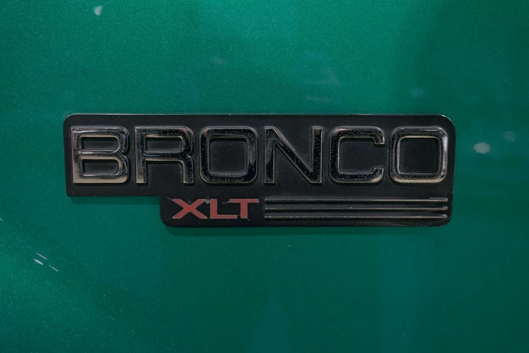 1995 Ford Bronco 5th Gen - Image 22 of 31