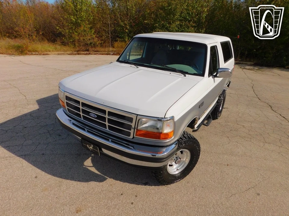 1995 Ford Bronco 5th Gen - Image 8 of 12