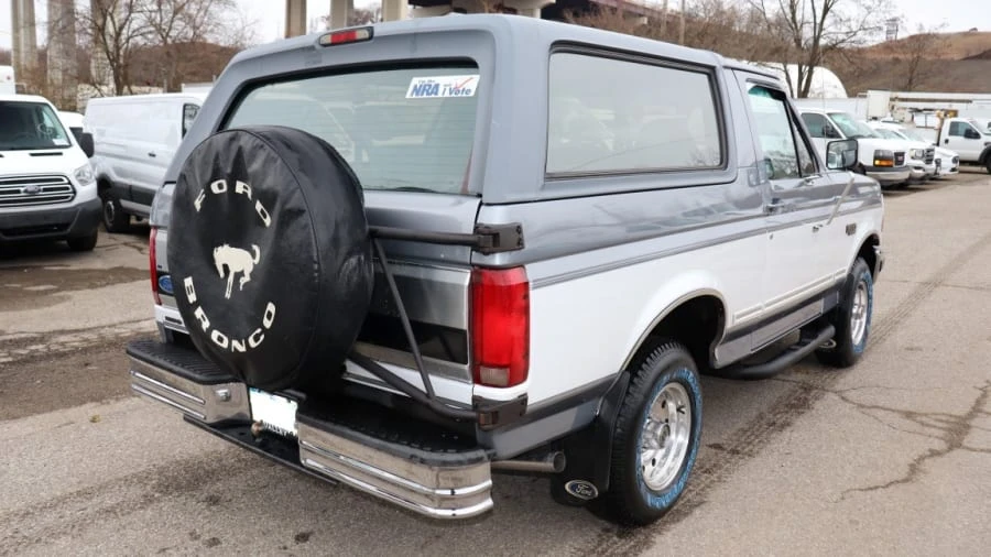 1995 Ford Bronco 5th Gen - Image 15 of 20