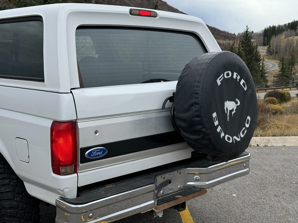 1995 Ford Bronco 5th Gen - Image 17 of 31