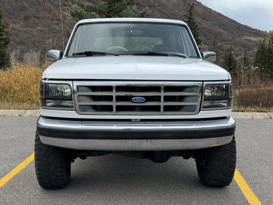 1995 Ford Bronco 5th Gen - Image 2 of 31