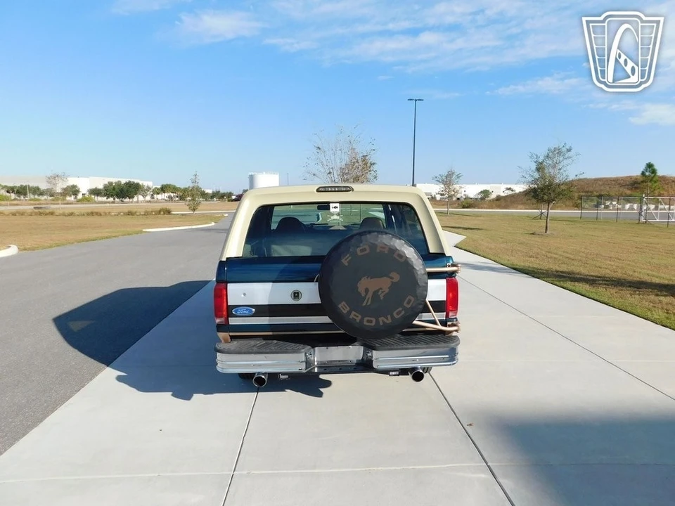1995 Ford Bronco 5th Gen - Image 18 of 21
