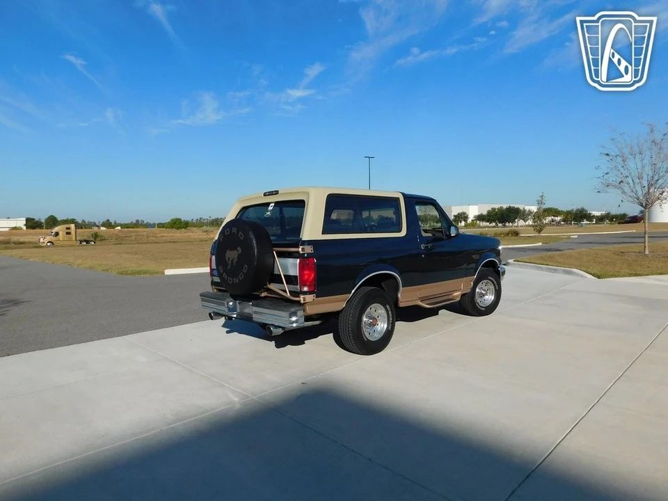 1995 Ford Bronco 5th Gen - Image 13 of 21