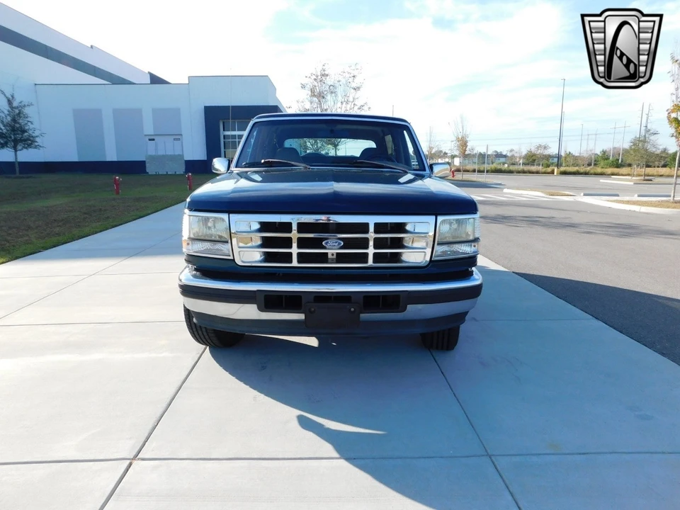 1995 Ford Bronco 5th Gen - Image 3 of 12