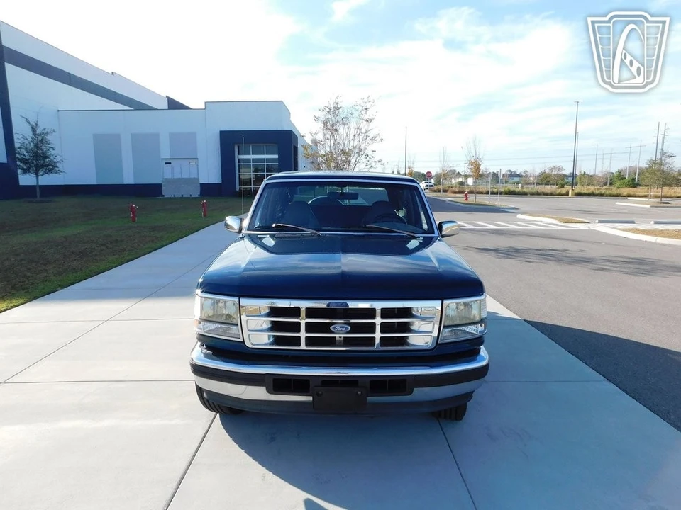 1995 Ford Bronco 5th Gen - Image 5 of 12