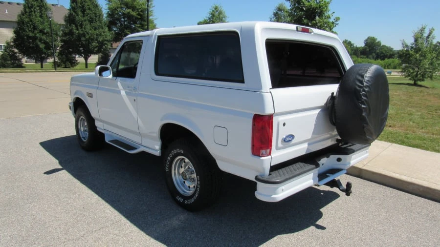 1995 Ford Bronco 5th Gen - Image 3 of 8