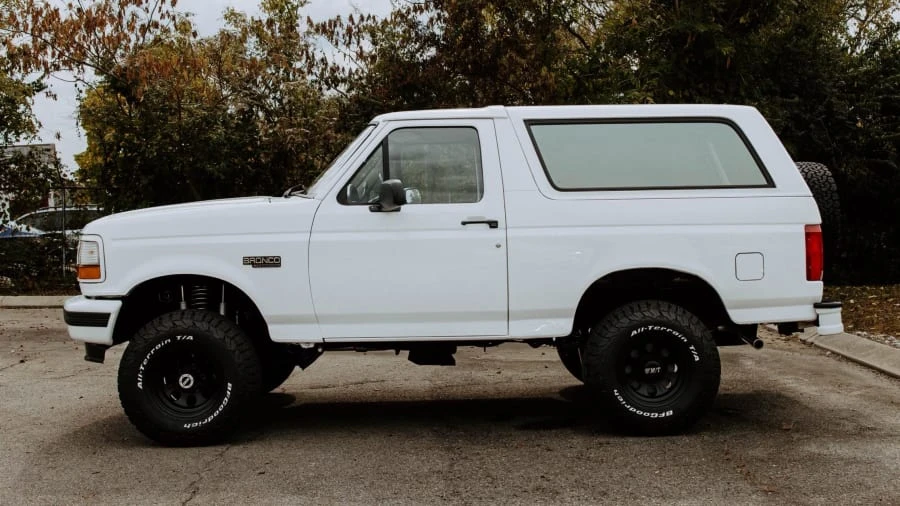 1995 Ford Bronco 5th Gen - Image 2 of 22