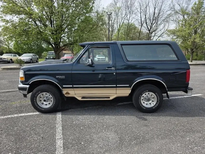 1995 Ford Bronco 5th Gen - Image 6 of 10