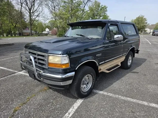 1995 Ford Bronco 5th Gen - Image 8 of 10