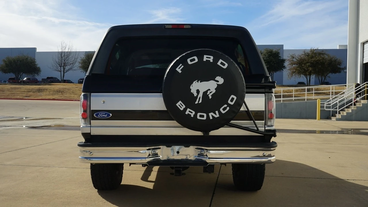 1995 Ford Bronco 5th Gen - Image 14 of 21