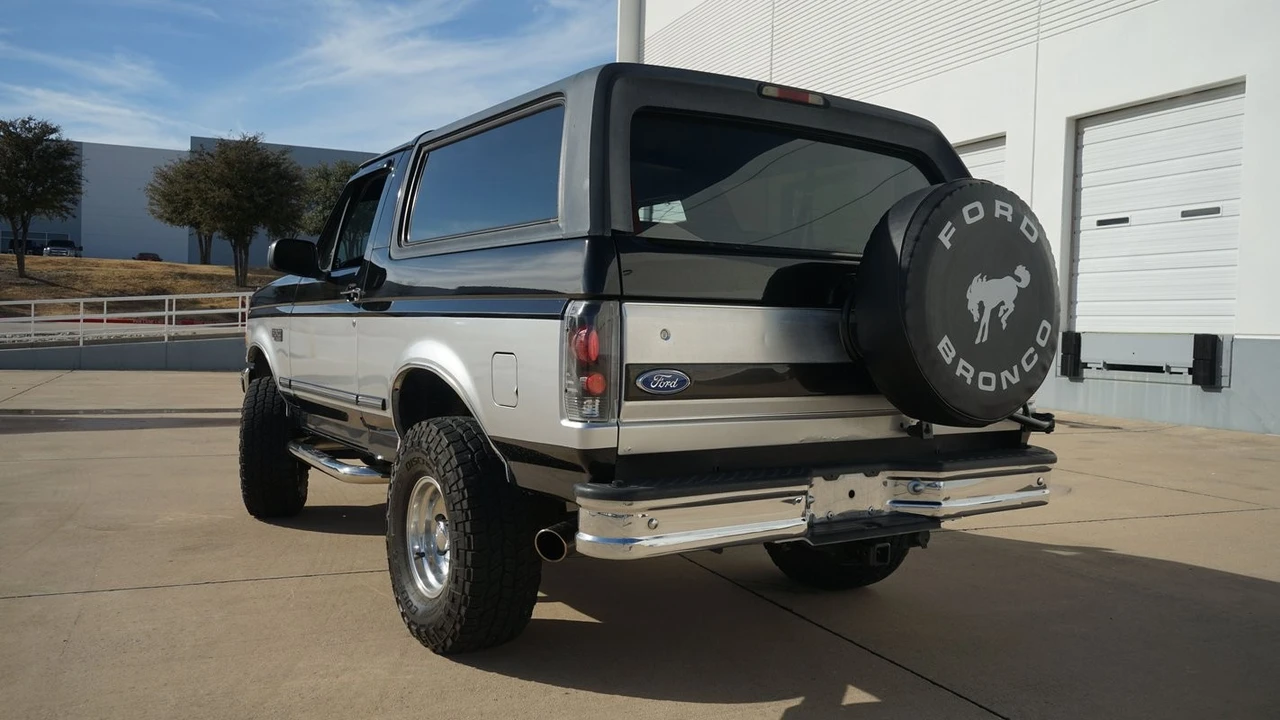 1995 Ford Bronco 5th Gen - Image 11 of 12