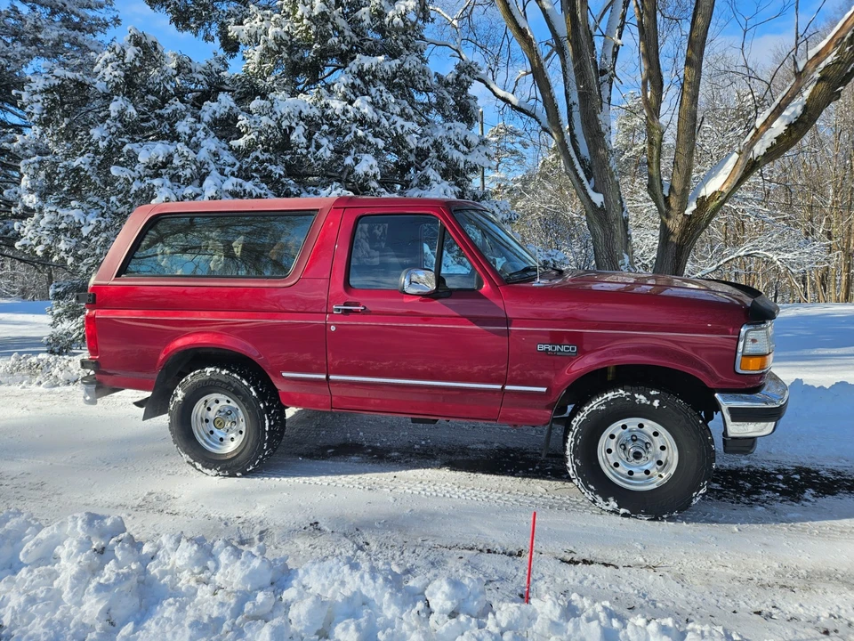 1995 Ford Bronco 5th Gen - Image 3 of 21