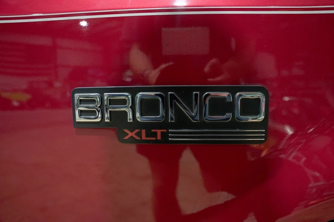 1995 Ford - Image 25 of 31