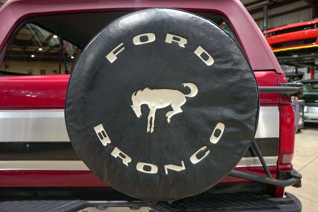 1995 Ford - Image 24 of 31