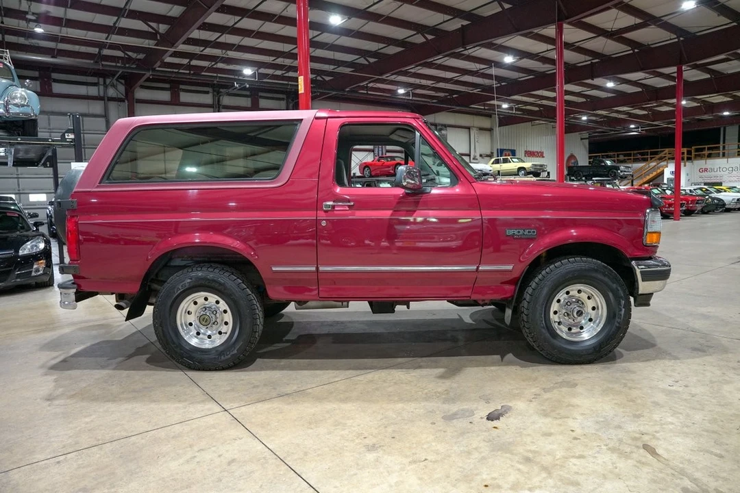 1995 Ford - Image 10 of 31