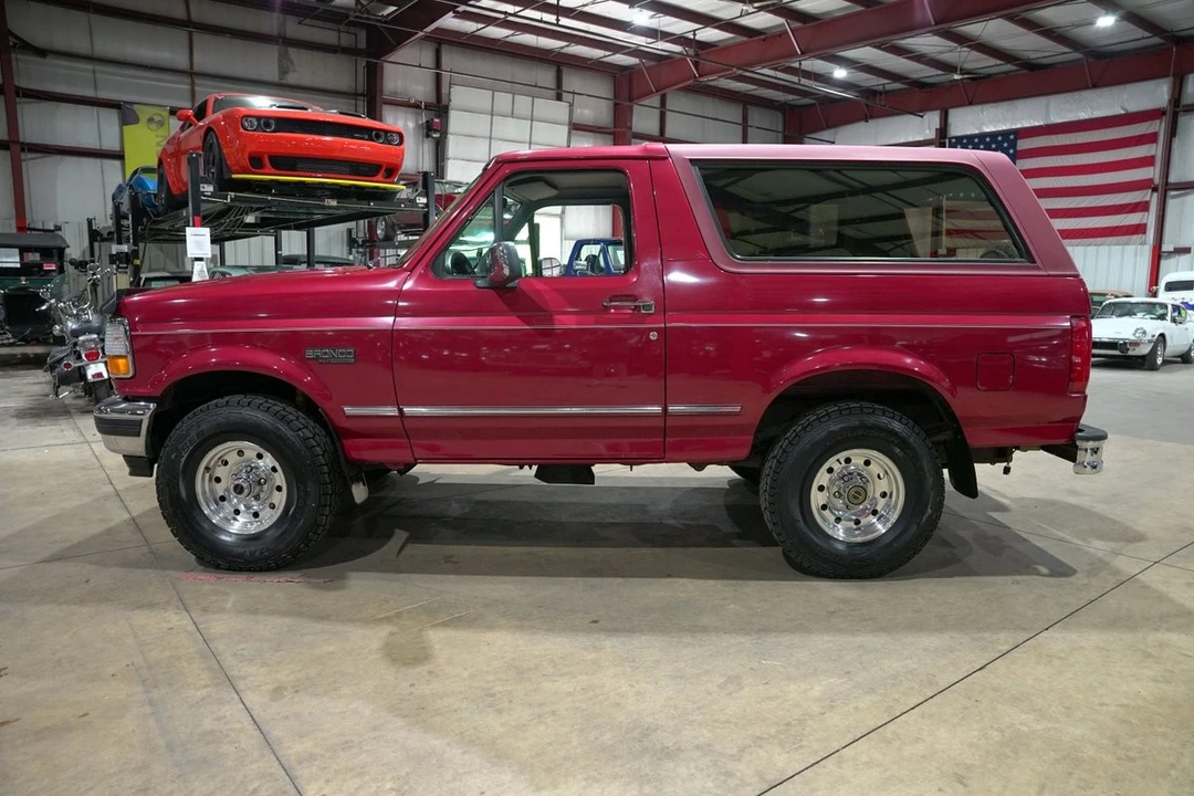 1995 Ford - Image 4 of 31
