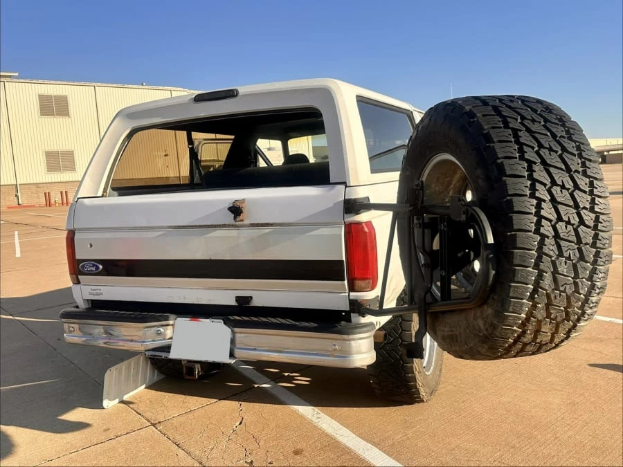 1995 Ford Bronco 5th Gen - Image 4 of 11
